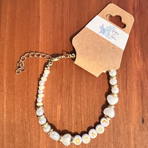 Glass Pearl Beads, Bare Wood Beads and Gold Tone Clasp Bracelet "Loved" - Picture 2 of 2